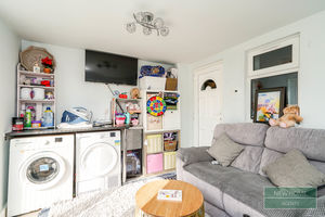 Photo 16- click for photo gallery